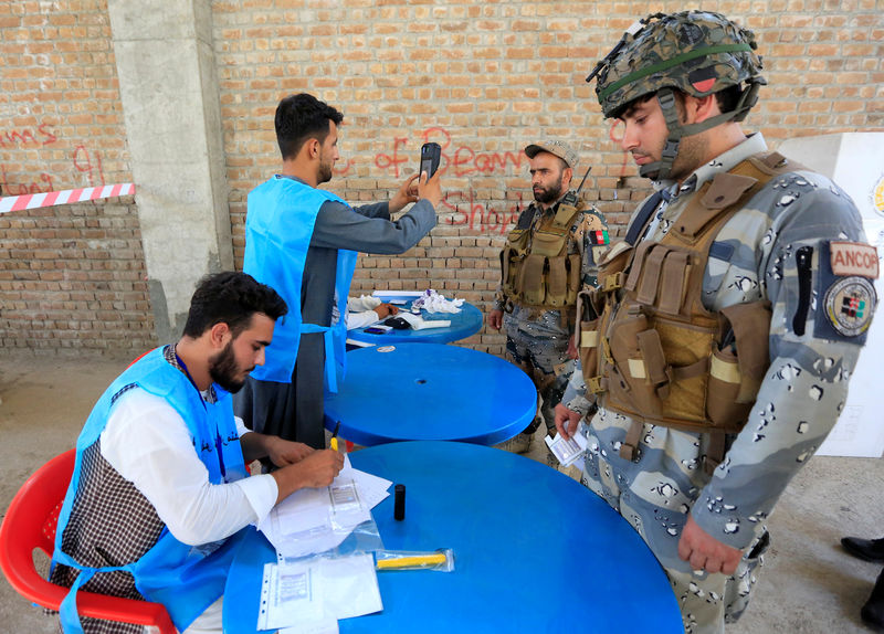 تحسن أداء أجهزة الاستدلال البيولوجي في انتخابات الرئاسة الأفغانية