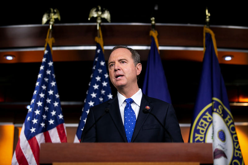 © Reuters. U.S. House Intelligence Committee Chairman Adam Schiff (D-CA) speaks during a news conference at the U.S. Capitol