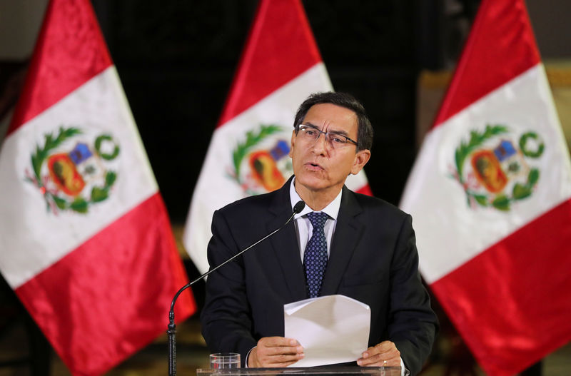 Se agrava la crisis institucional en Perú por el cierre del Congreso