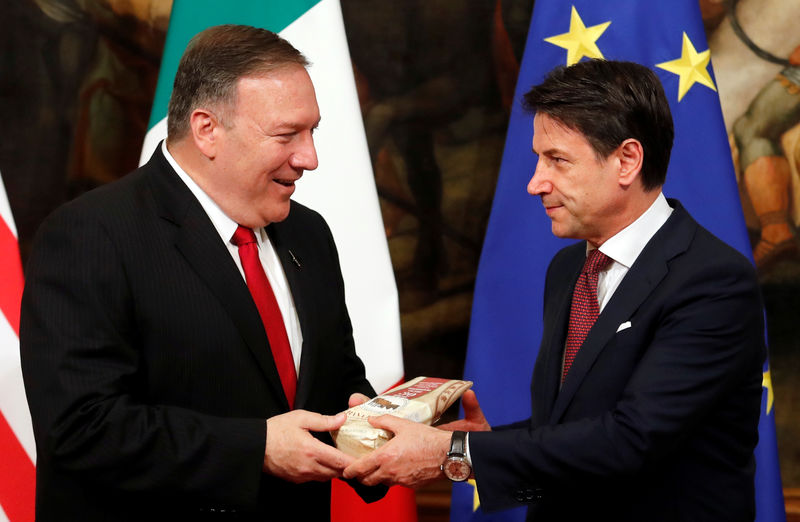 © Reuters. U.S. Secretary of State Pompeo meets Italian PM Conte in Rome