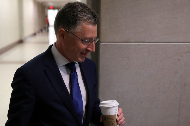 © Reuters. Volker arrives to be interviewed as part of the U.S. House impeachment inquiry into President Trump's dealings with Ukraine, at the U.S. Capitol in Washington