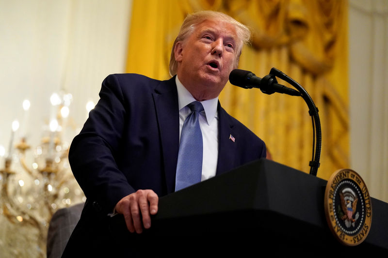 © Reuters. President Donald Trump attends Young Black Leadership Summit