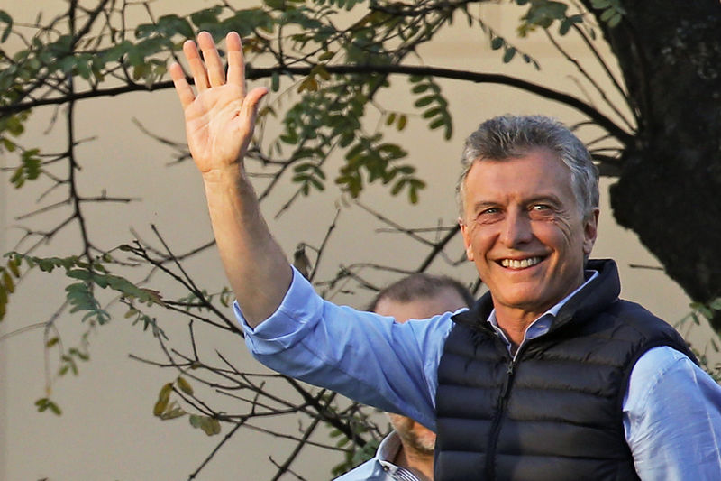 Macri seeks boost from young voters with employer tax cut incentive