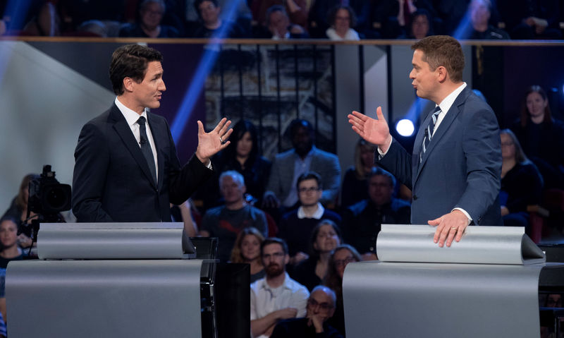 カナダ最大野党党首、トルドー首相を「ペテン師」と猛攻撃