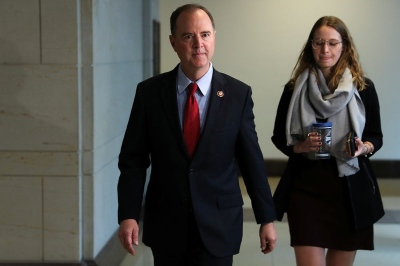 © Reuters. U.S. House Intelligence Committee Chairman Schiff walks to the committee offices on Capitol Hill in Washington