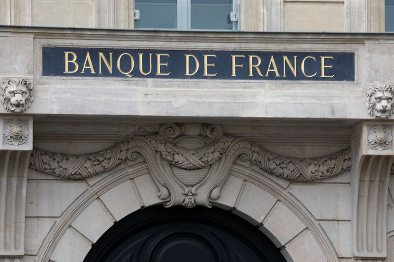 Bank of France keeps forecasts for third-quarter GDP growth at 0.3%