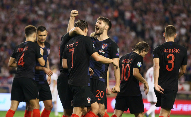 كرواتيا تهزم المجر وتقترب من التأهل لبطولة أوروبا وتعادل سلوفاكيا وويلز