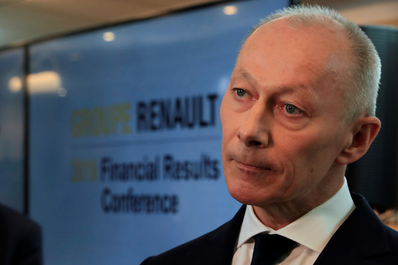 Renault despide a director ejecutivo, en un nuevo golpe tras el escándalo Ghosn
