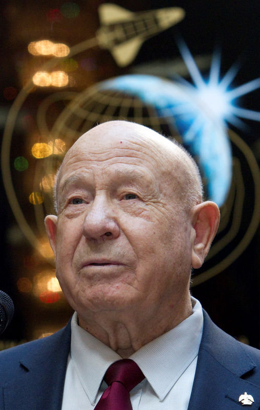 Morre Alexei Leonov, primeiro humano a caminhar no espaço