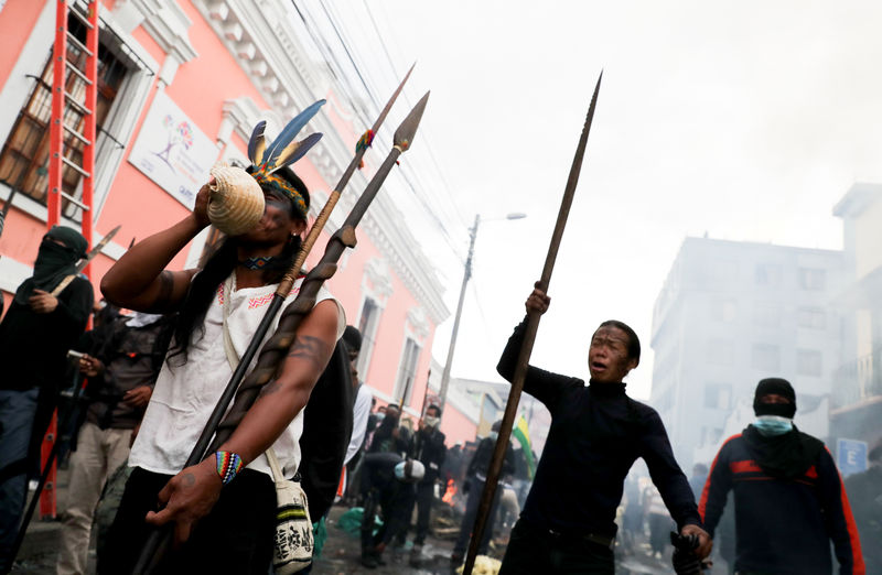 © Reuters. Protests against Ecuador's President Lenin Moreno's austerity measures, in Quito