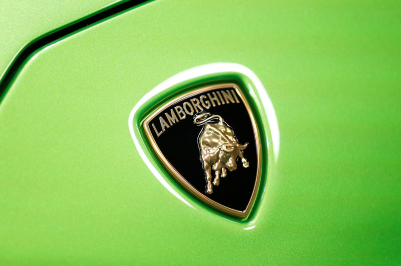 Volkswagen mulling sale or stock listing for Lamborghini: Bloomberg