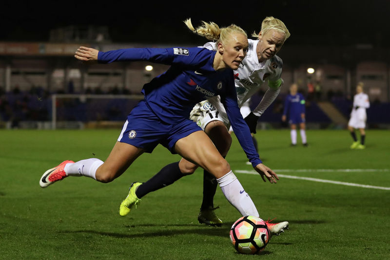 Late Thorisdottir strike gives Chelsea 2-1 win over Arsenal