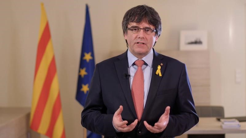 Puigdemont califica la sentencia del Supremo de &quot;barbaridad&quot;