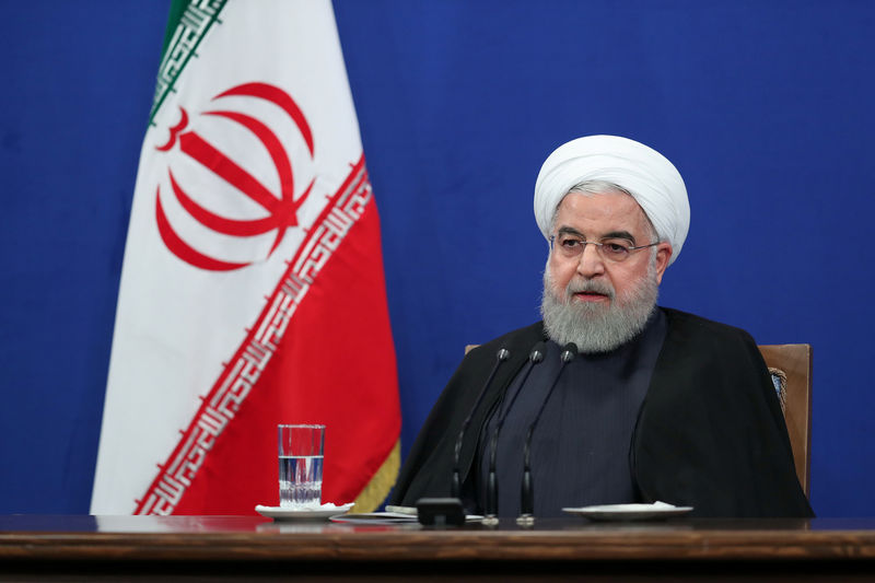 © Reuters. Iranian President Hassan Rouhani speaks during press conference in Tehran