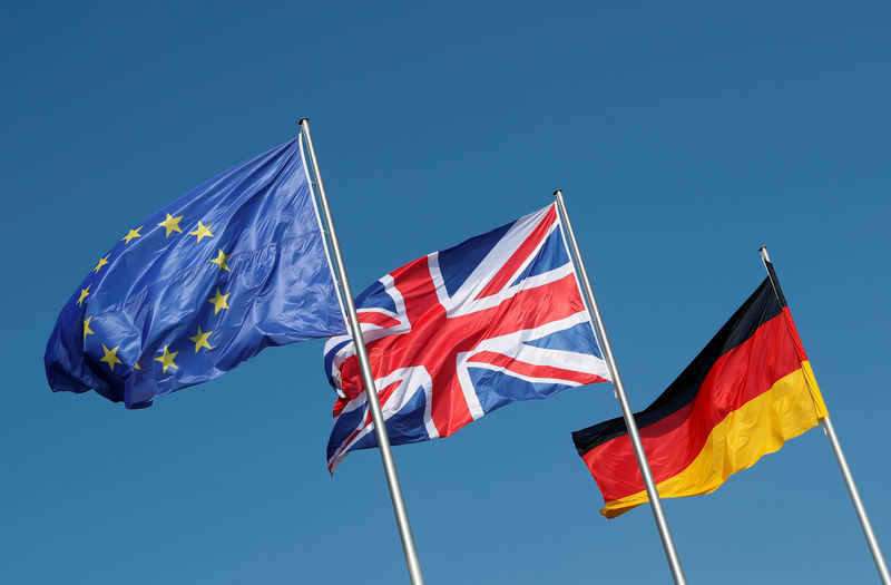 Alemanha avalia medidas de emergência para pânico nos mercados causado pelo Brexit, diz fonte