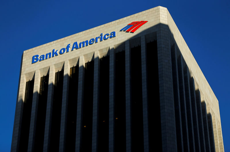 Bank of America supera estimaciones en tercer trimestre