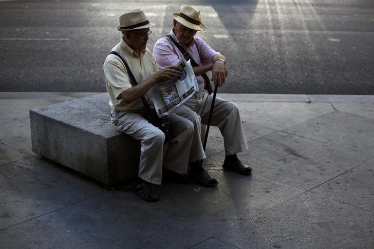 España costeará parte de paga extra de jubilados con hucha de las pensiones -EFE