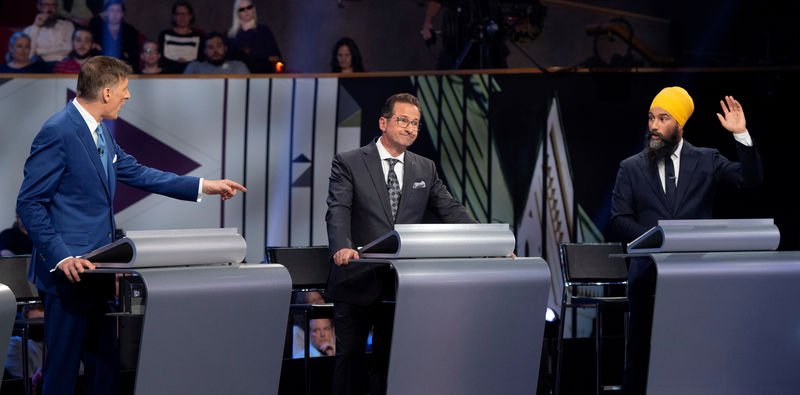 © Reuters. FILE PHOTO: Federal leaders English language federal election debate in Gatineau