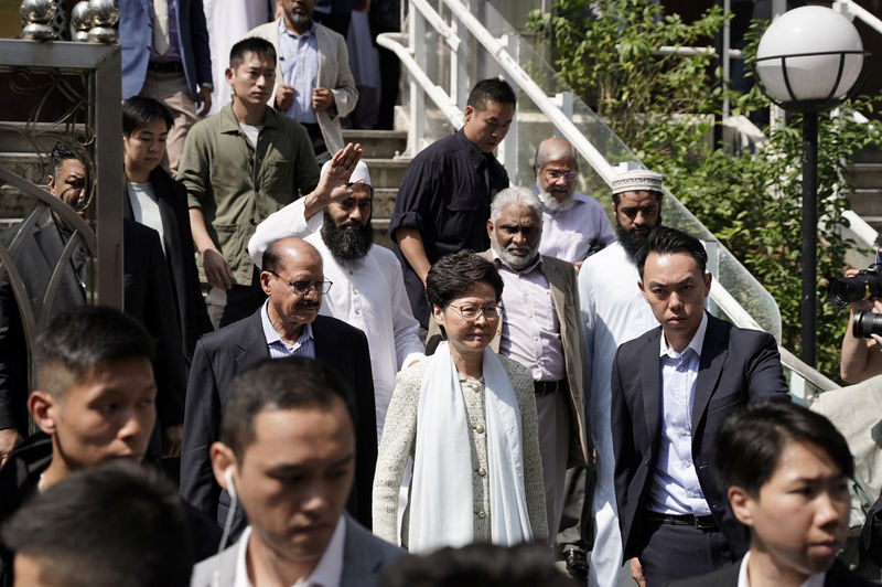 © Reuters. Hong Kong's Chief Executive Carrie Lam exits the Kowloon Mosque, or Kowloon Masjid and Islamic Centre, in Tsim Sha Tsui district in Hong Kong