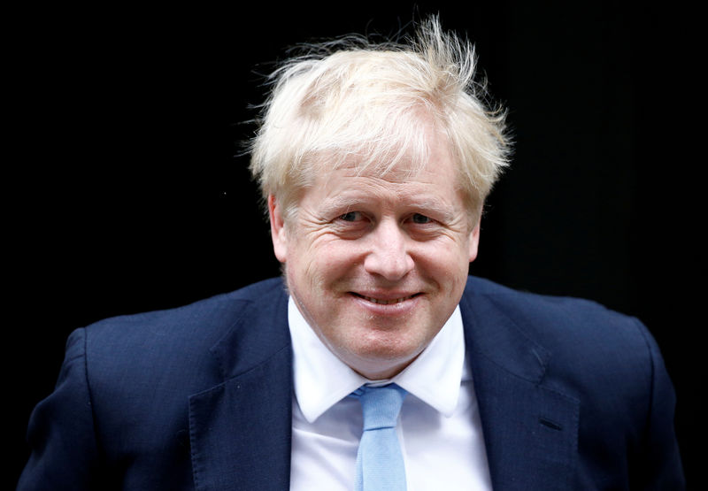 Johnson pressiona por votação de acordo do Brexit após ser forçado a pedir adiamento