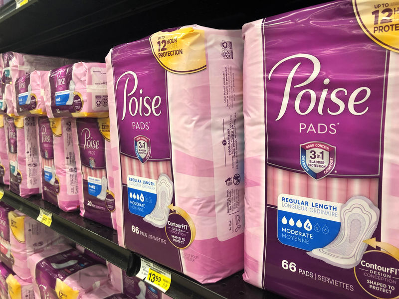 © Reuters. Incontinence pads and underwear are displayed at a grocery store in Chicago