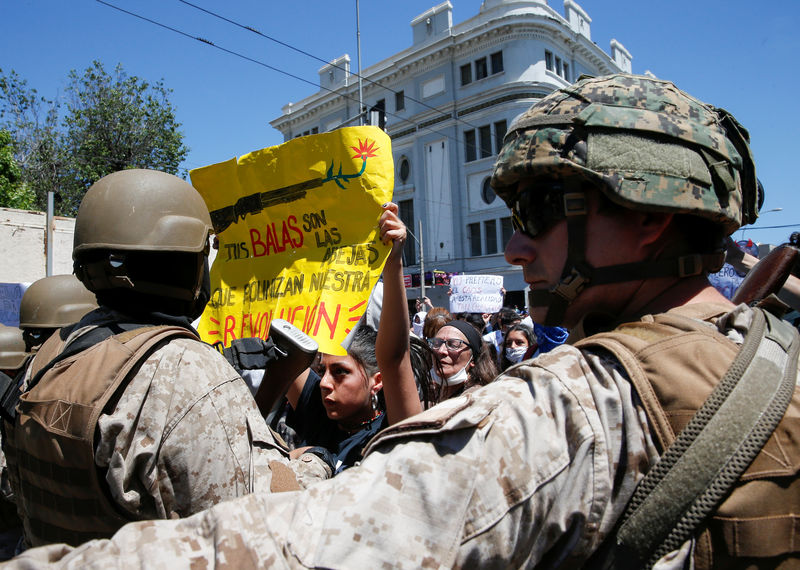 Chile opposition refuses to meet president, new protests break out