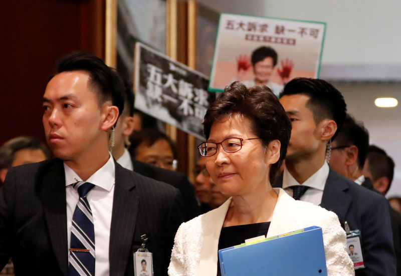 © Reuters. 中国、林鄭・香港行政長官の更迭を検討　暫定長官任命へ＝ＦＴ