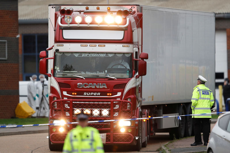 Los 39 muertos encontrados en un camión en Reino Unido son de origen chino