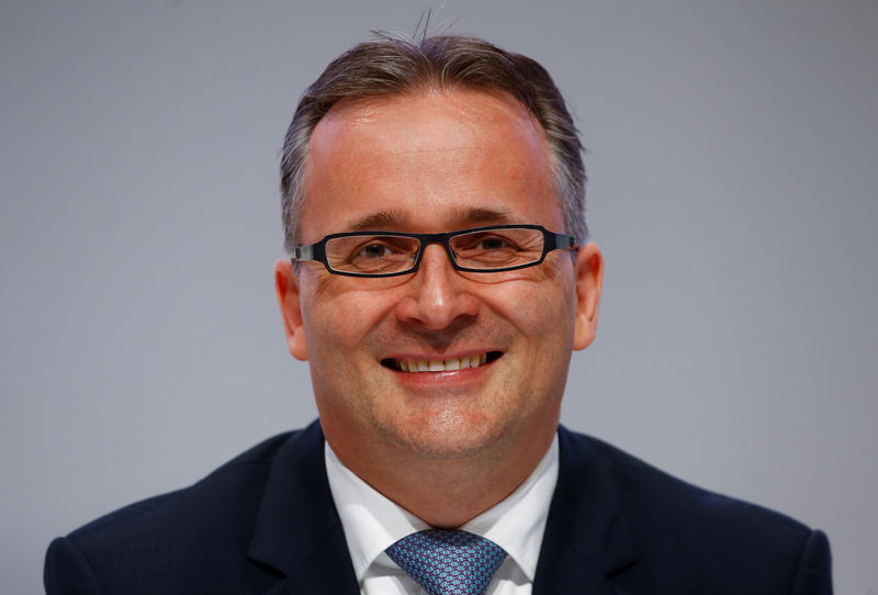 © Reuters. FILE PHOTO: Henkel CFO Knobel is pictured at the company's AGM in Duesseldorf