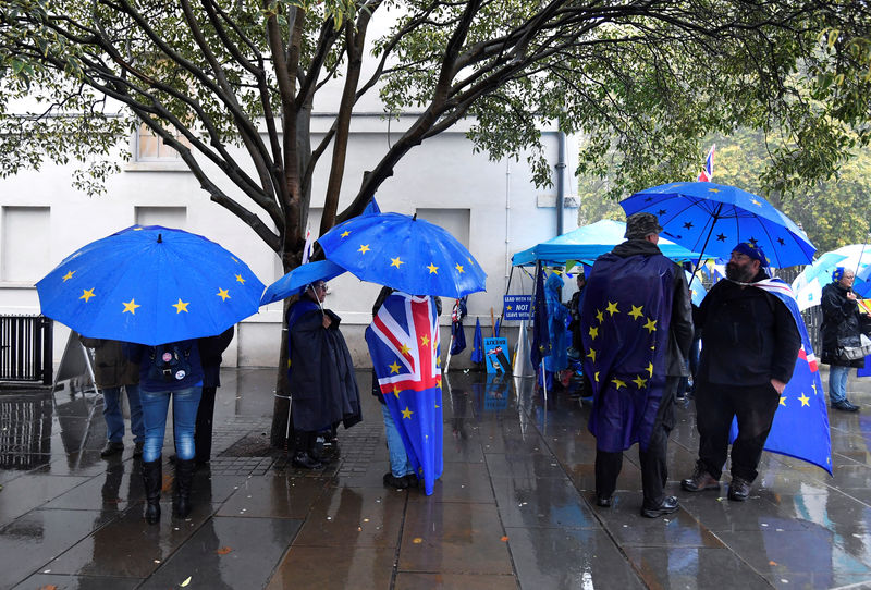 UE concede novo adiamento do Brexit para Reino Unido debater eleição