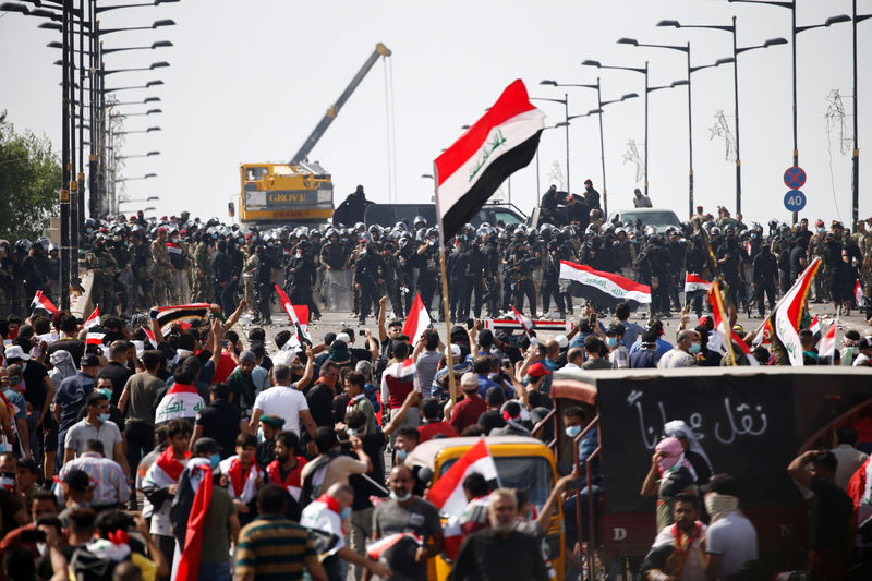 وفاة ثاني محتج في العاصمة العراقية وإصابة أكثر من 350