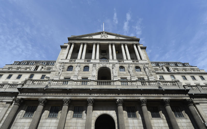 © Reuters. 為替と関税の影響、マクロ経済推計は過小評価の公算＝英中銀委員