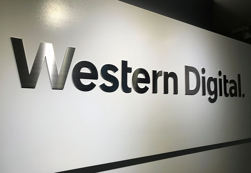 Western Digital announces CEO succession plan, signals lean second-quarter