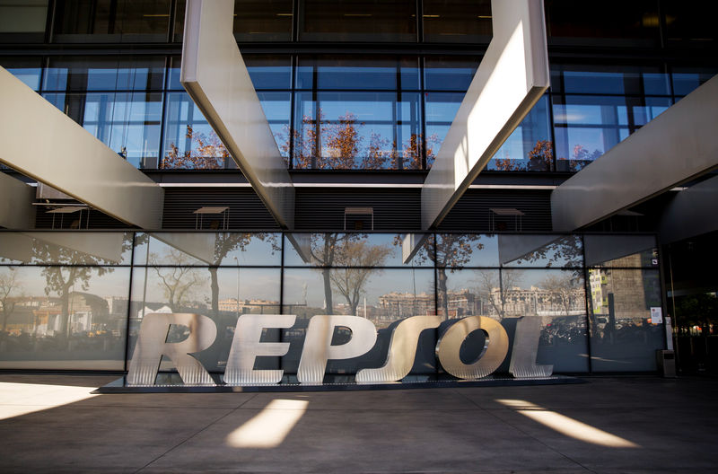 Beneficio de Repsol supera expectativas pese a caída del crudo gracias al refino