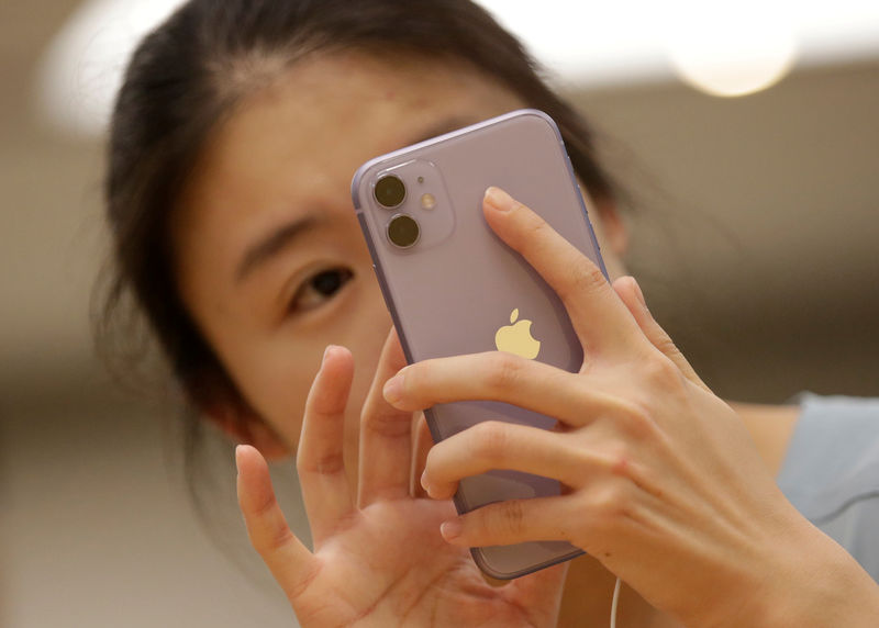Price cuts, iPhone 11 timing drive Apple's uncertain China rebound: analysts
