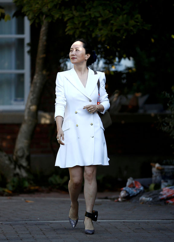 © Reuters. FILE PHOTO: Huawei Technologies Chief Financial Officer Meng Wanzhou leaves her home to appear in British Columbia supreme court in Vancouver