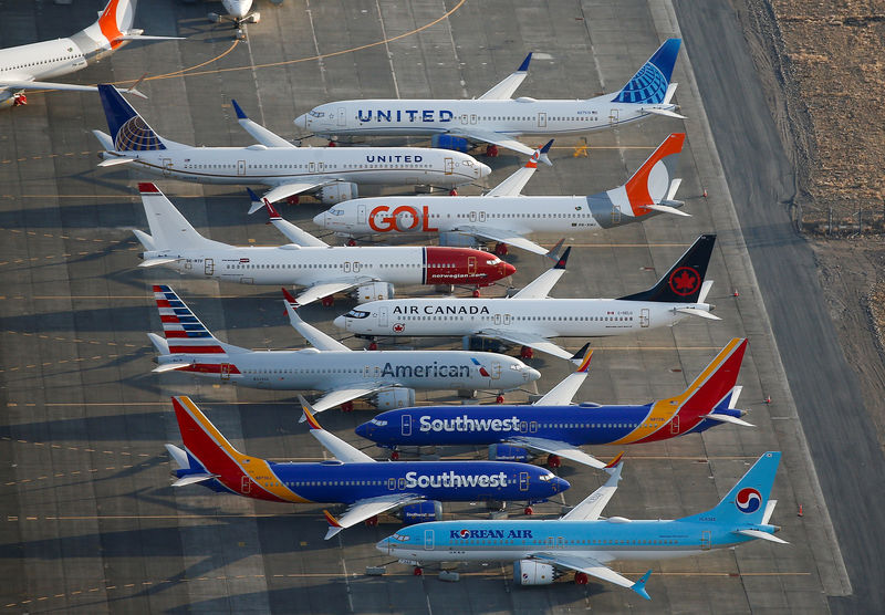 Três sindicatos de comissários de bordo dos EUA mostram preocupação sobre Boeing 737 MAX