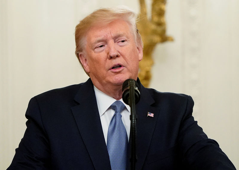 © Reuters. U.S. President Trump hosts Medal of Freedom ceremony at the White House in Washington