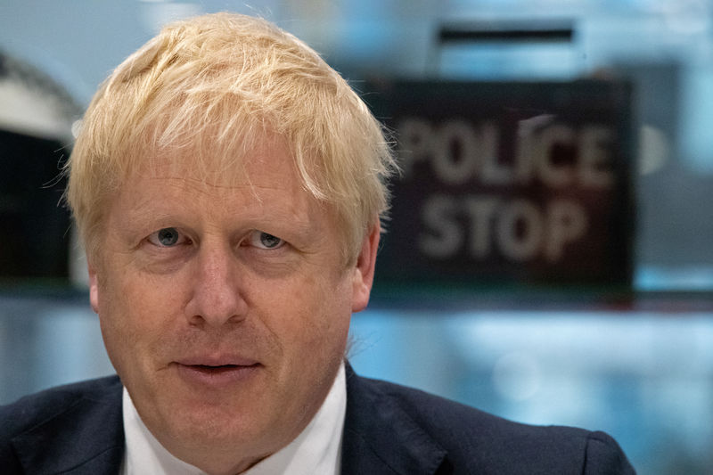 Johnson respalda su pacto sobre el Brexit en discurso electoral