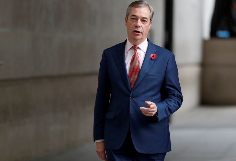 © Reuters. FILE PHOTO: Brexit Party leader Nigel Farage arrives to appear on BBC TV's The Andrew Marr Show in London