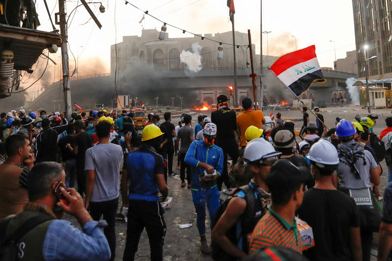 © Reuters. مقتل 3 محتجين على الأقل بنيران قوات الأمن العراقية