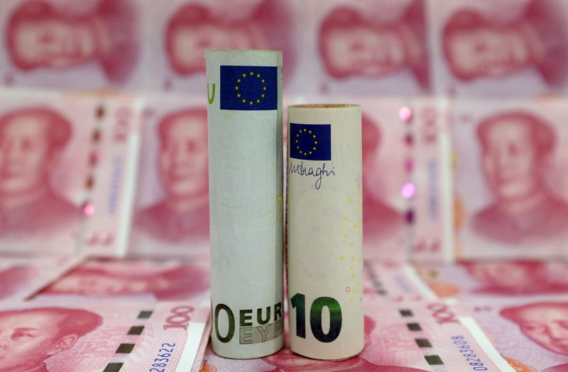 中国、15年ぶりユーロ建て国債発行　ドル建てからシフトか