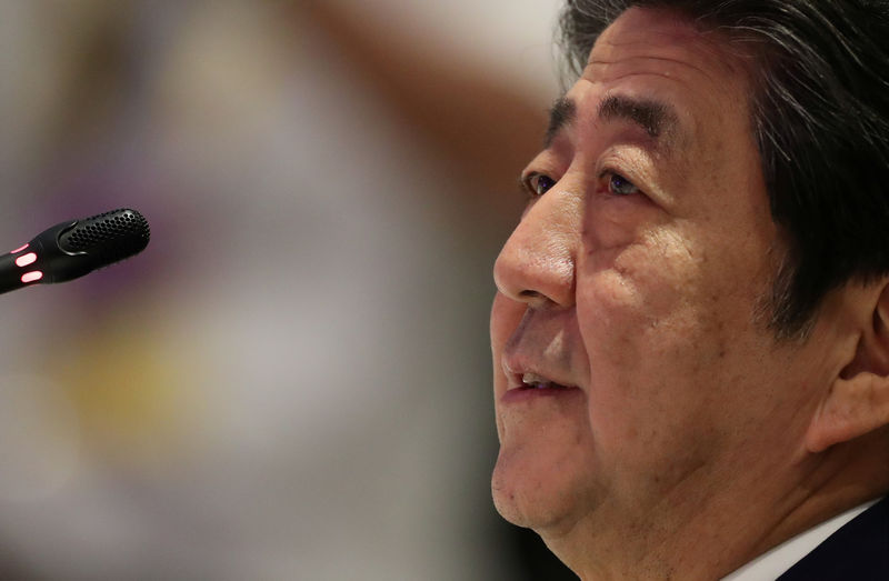 Corea del Norte cierra la puerta al primer ministro japonés Abe, al que llama &quot;imbécil&quot;