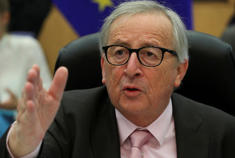 Juncker dice que Trump no impondrá aranceles a los coches europeos