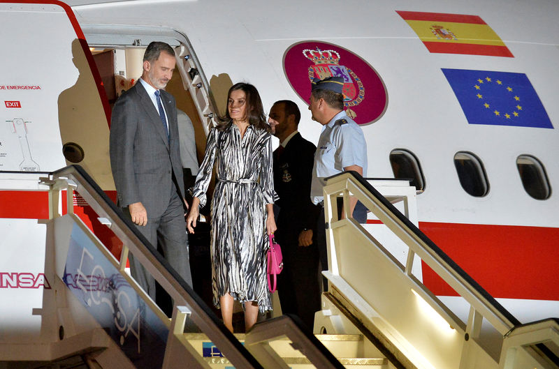 ملك إسبانيا يبدأ زيارة تاريخية لكوبا وسط انتقادات