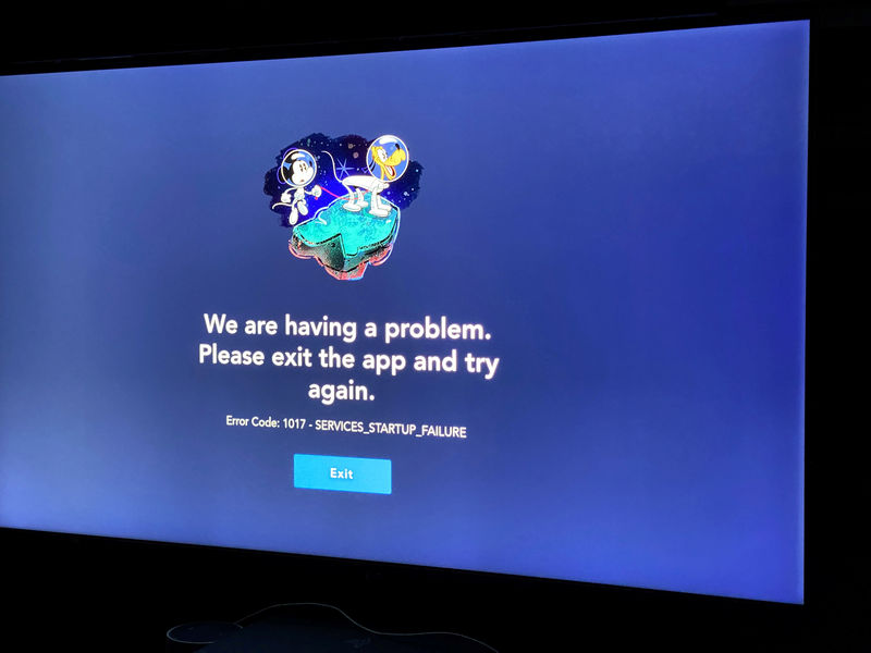 © Reuters. An error message for Disney’s streaming service is seen on a TV in New York
