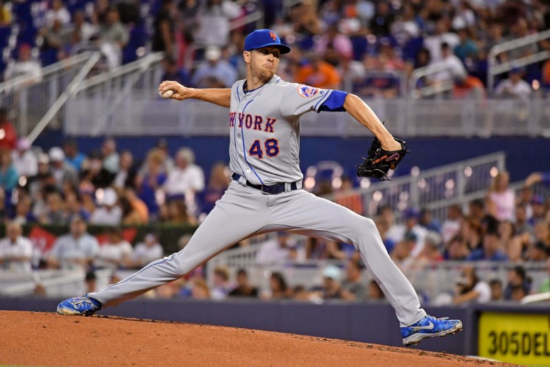Mets' deGrom, Astros' Verlander win second Cy Young Awards