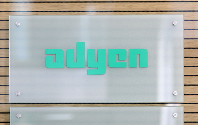Adyen keeps focus on organic growth as it launches cards product