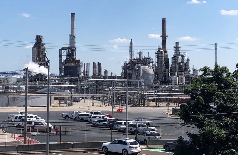 City and union officials to consult on Philadelphia refinery sale process: U.S. court