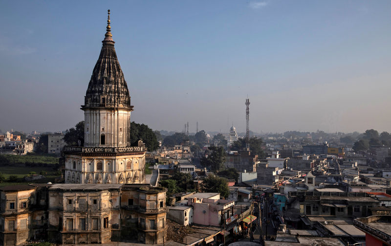 مسلمون في الهند يسعون لاستئناف حكم منح موقعا دينيا للهندوس